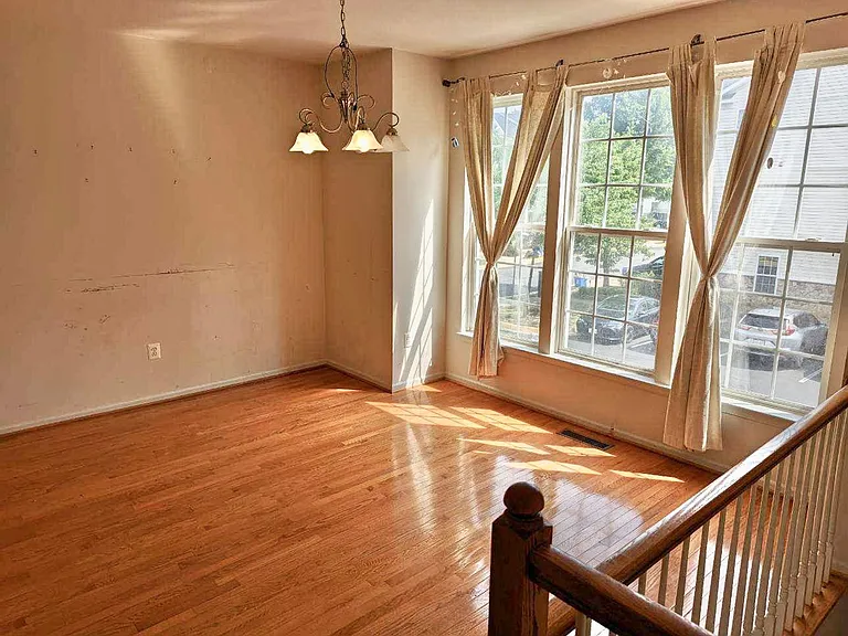 6984 Cromarty Dr — Photo 3