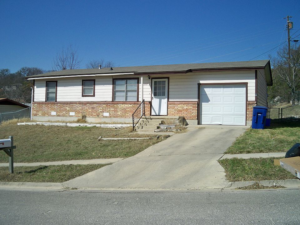 2209 Mountain Ave, Copperas Cove, TX 76522 Zillow