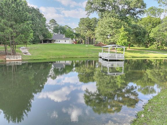 5th image of 10147 Lewis Creek Cir
