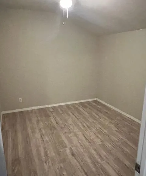1209B Earl St — Photo 6