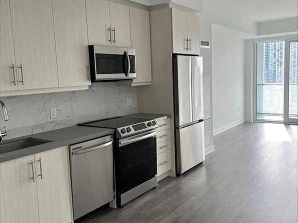 95 Oneida Cres, Richmond Hill, ON