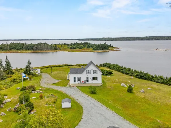 125 Powers Rd, Halifax, NS B0J 3H0