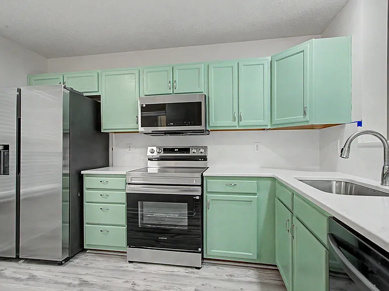 12410 Bluestem Ln — Photo 5