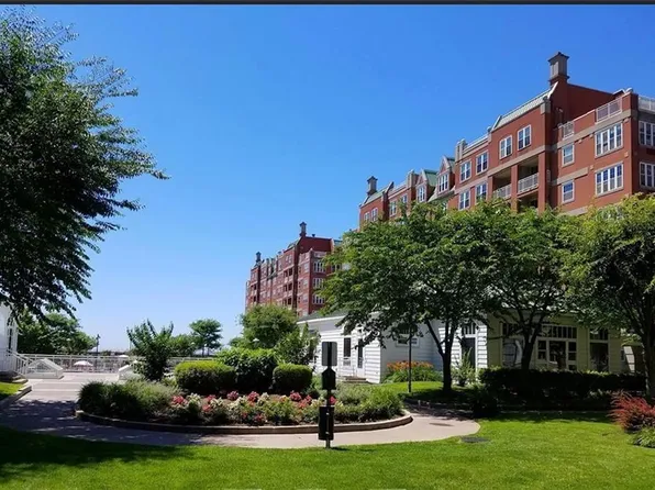 75 Oceana Drive East image 20 of 23