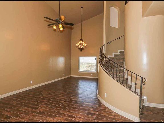 2nd image of 12745 Valentin Ave
