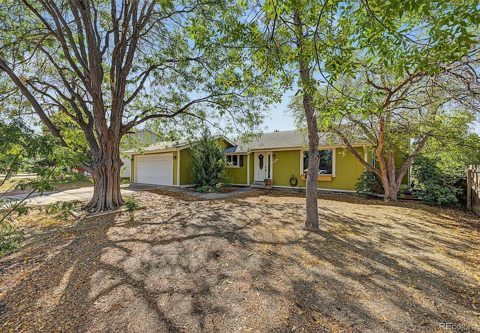 4 bed, 2.0 bath, 1582 sqft, $3,500 — Photo 2