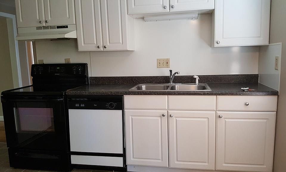 68 Haskell St APT 2, Westborough, MA 01581 Zillow