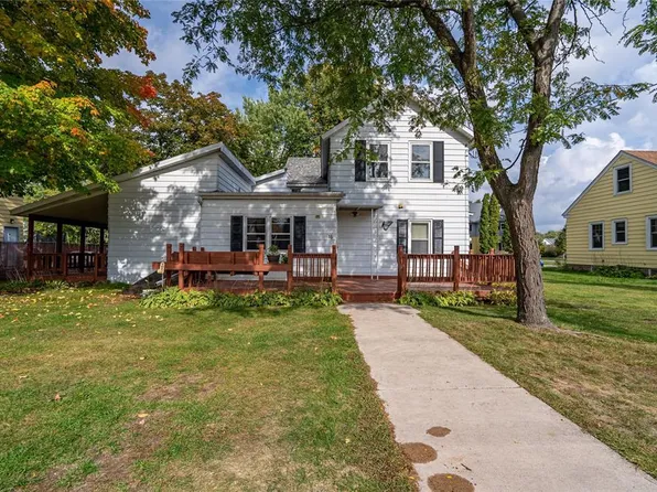 16 S Grove Street, Chippewa Falls, WI 54729
