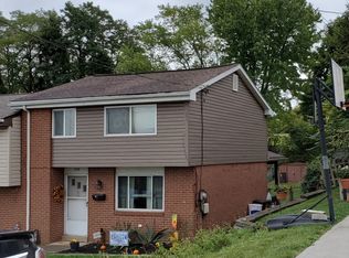 308 E James St, Homestead, PA