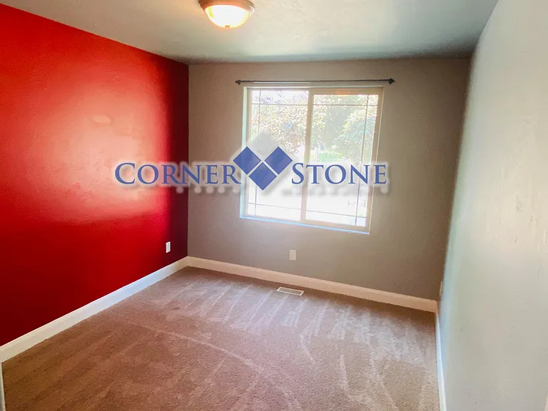 1764 Ridge Way — Photo 24