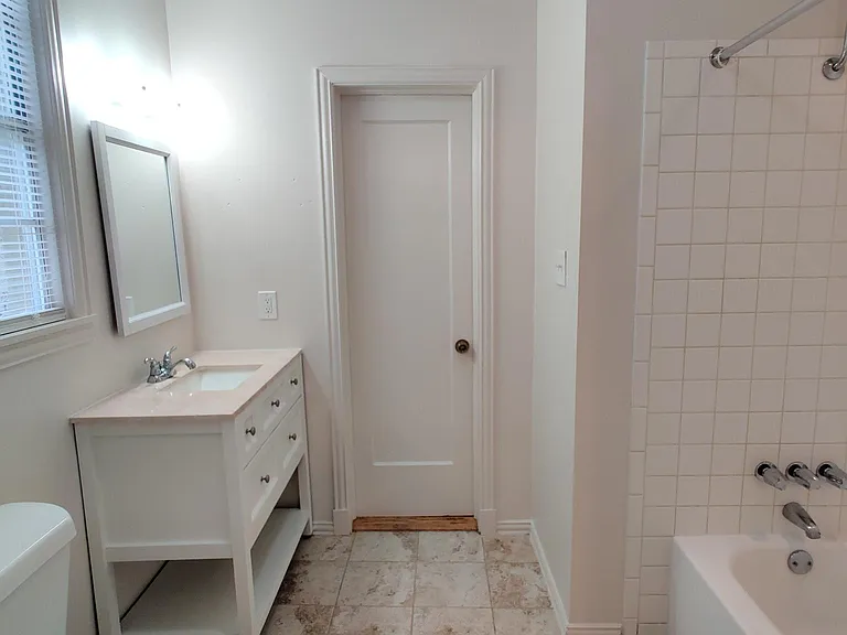 4114 Hawthorne Ave — Photo 22