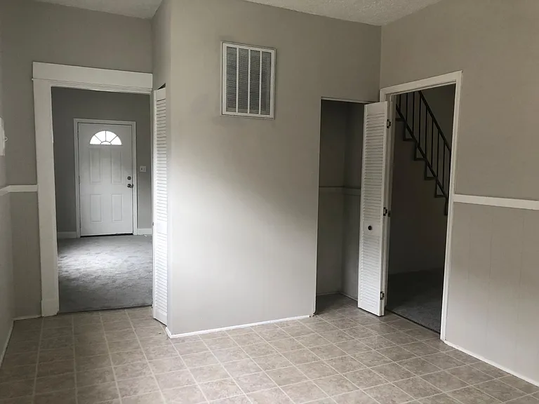 708 Inverness Ave — Photo 8