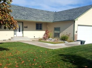 842 W Hartley Ave, Hermiston, OR 97838