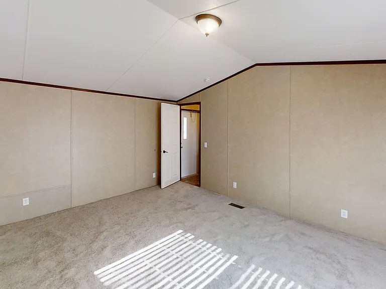413 N Avenue K — Photo 6