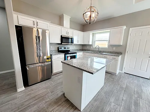 2105 Stauffer St #2 Photo 1