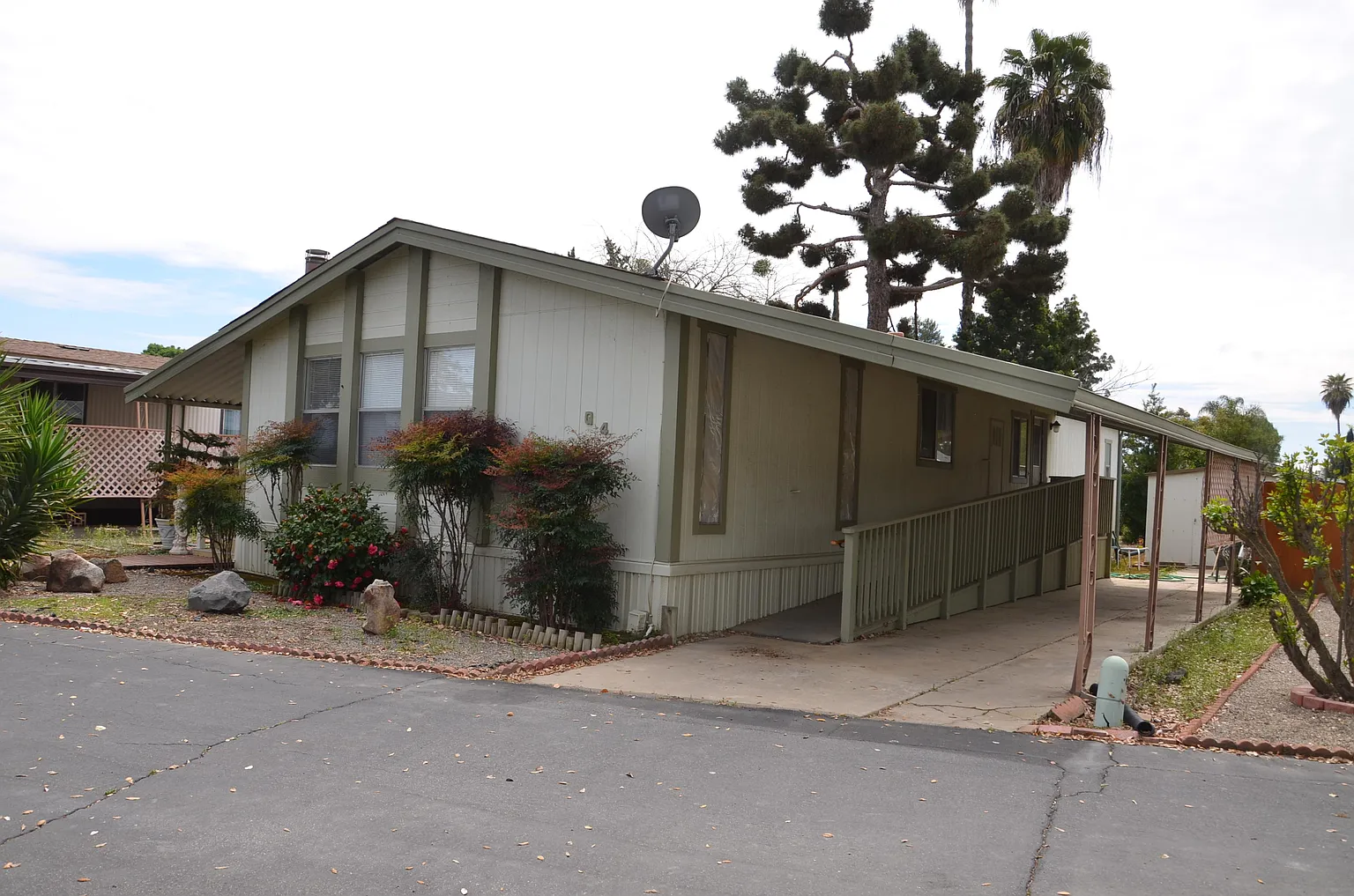 2400 W Midvalley Ave Space Q4 photo 1