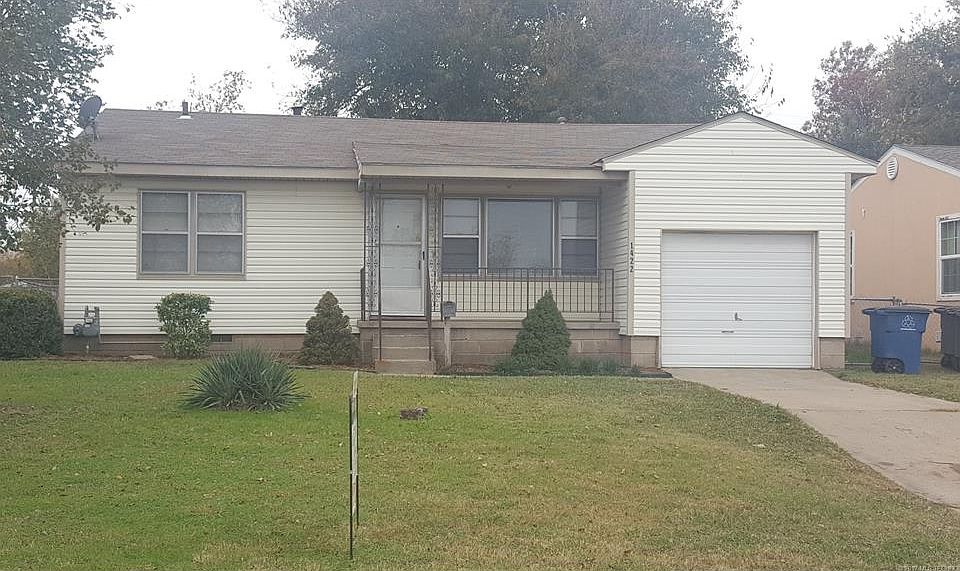 1st image of 1422 N Canton Ave