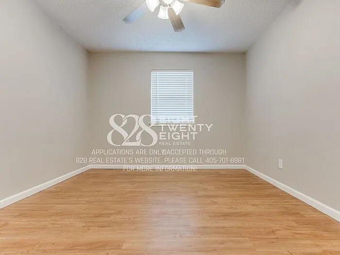 8129 NW 28th Ter — Photo 17