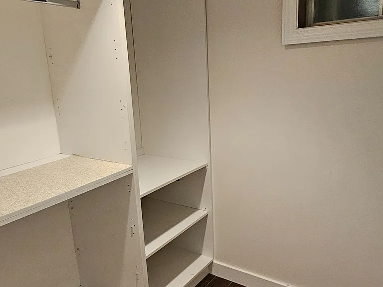 136 Rustic Rd #BASEMENT — Photo 10