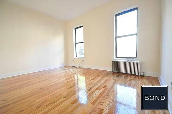 Rented by Bond New York | media 5