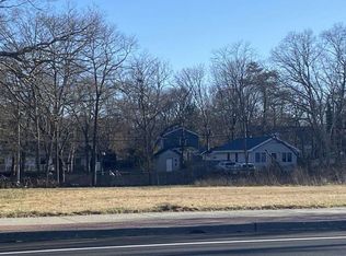 Montauk Hwy, Mastic, NY 11950