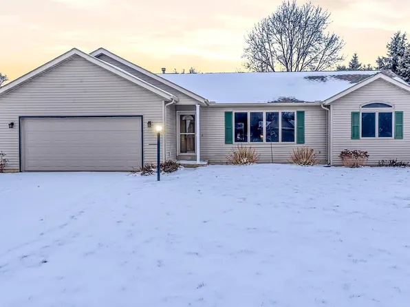23113 Montrose Park Dr S, Elkhart, IN 46514