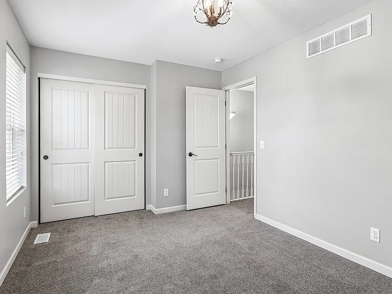 15915 Filmore Cir — Photo 24