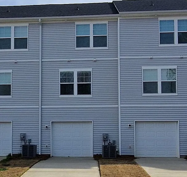 225 Kennerly Ave #C — Photo 16