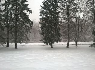 15 Clay Rd, Bethany, CT 06524