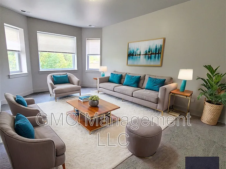 1511 S Keeler Ave #1 — Photo 3