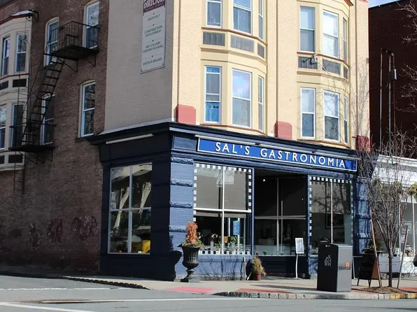 104 Walnut St APT 5, Montclair, NJ 07042