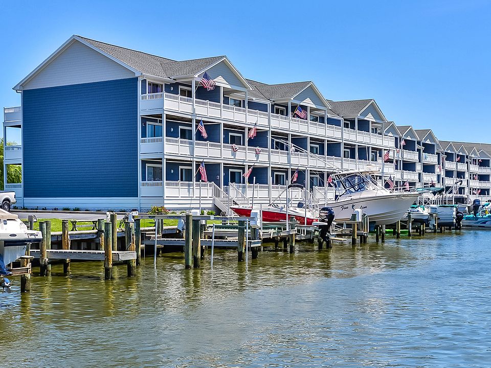 Welcome to 13C Harbour Club!