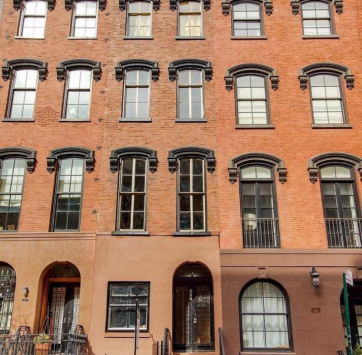 1st image of 217 E 11th St
