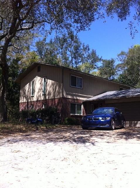 1st image of 2301 Roberts Dr