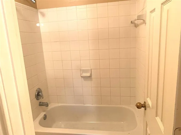 9119 Melody Park Ln — Photo 22