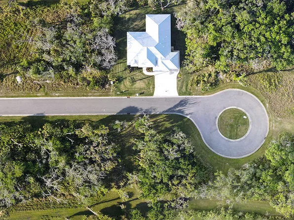 2420 Noble Oaks Lane, Fort Pierce, FL 34981