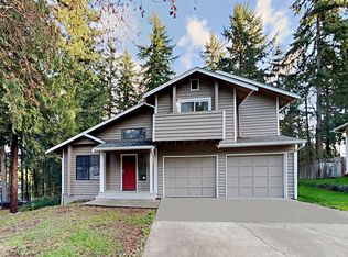 19014 61st St E, Lake Tapps, WA 98391