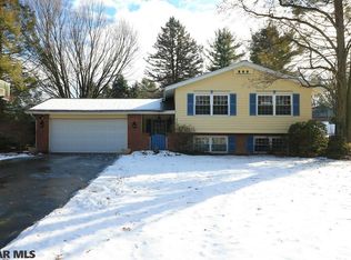 926 Outer Dr, State College, PA 16801
