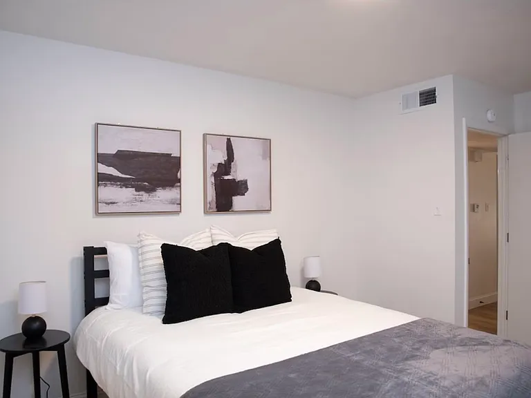 1017 S 22nd St #1 — Photo 10