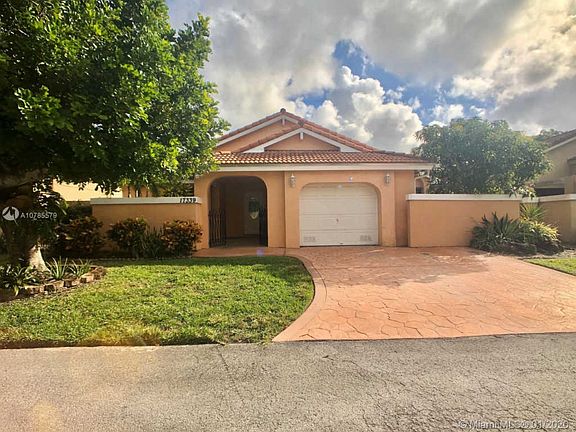 3rd image of 17339 NW 61st Ct S