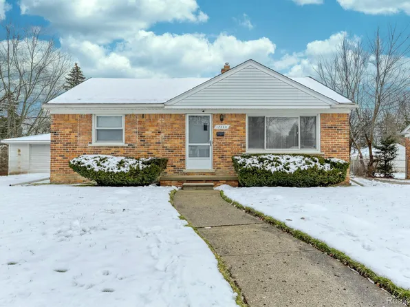 17420 Wakenden, Redford, MI 48240