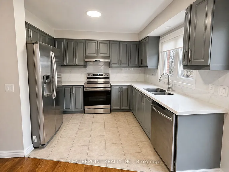 81 Northern Heights Dr #18A — Photo 3