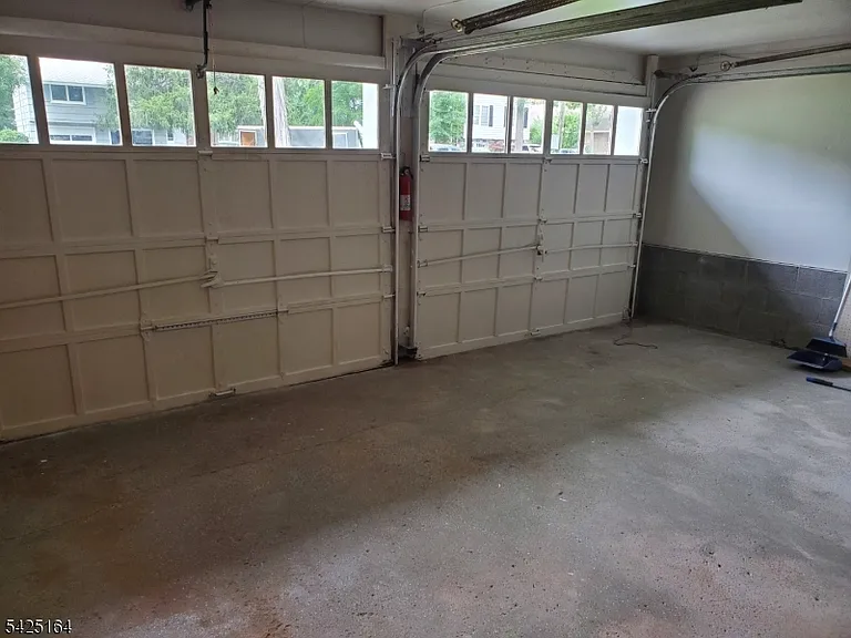 74 E McClellan Ave — Photo 13
