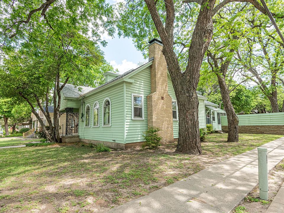 1st image of 117 W Lee Ave