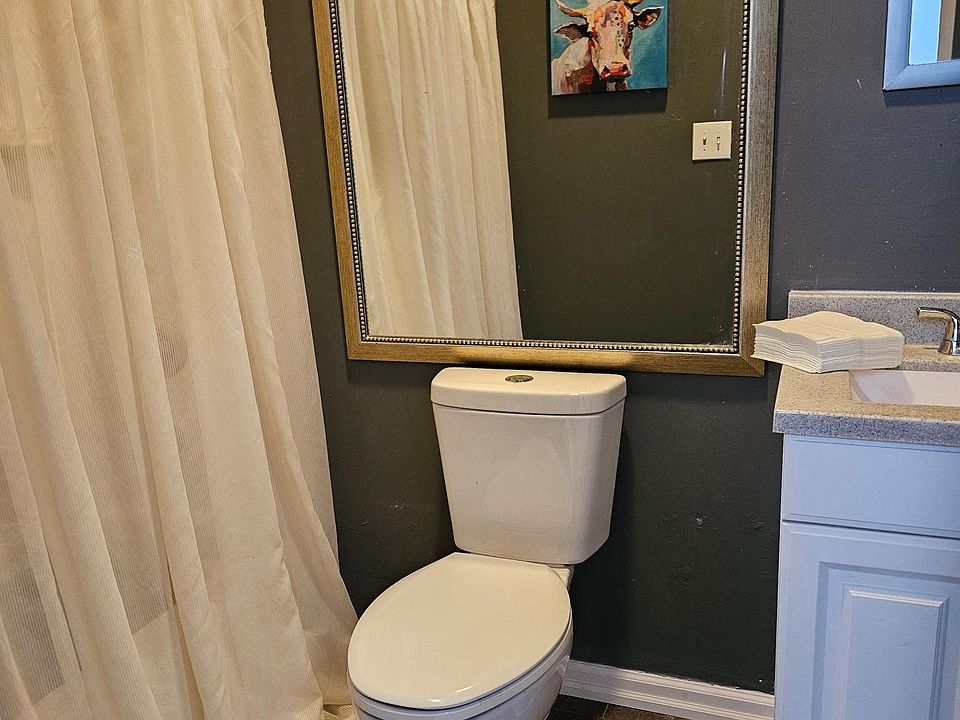 1st image of 2219 S Paulina St #203