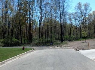 1032 W Barney Ave, Muskegon, MI 49441