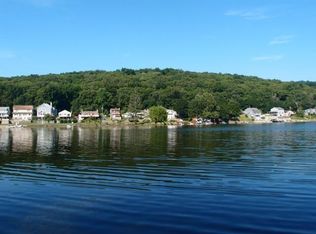 Under The Rock Park, Oxford, CT 06478