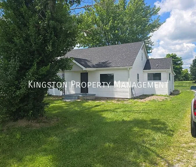3439 Old State Highway 52 — Photo 2