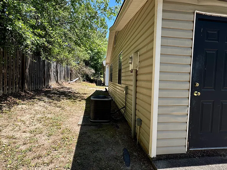 2442 Winston Way — Photo 28
