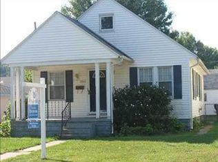 1944 E Donald St, South Bend, IN 46613
